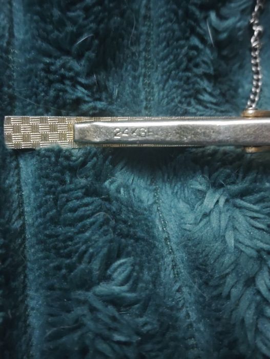 Позолоченый Зажим для галстука винтажный. Чистый вес 7,4гр. Чистого  З