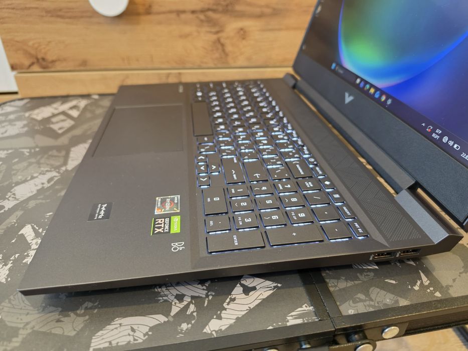 HP Victus 16 - Ryzen 5 5600H / RTX 3050 / 16 Ram / 516 SSD
