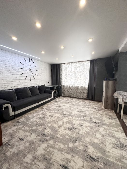 Продам 1 комн с ремонтом