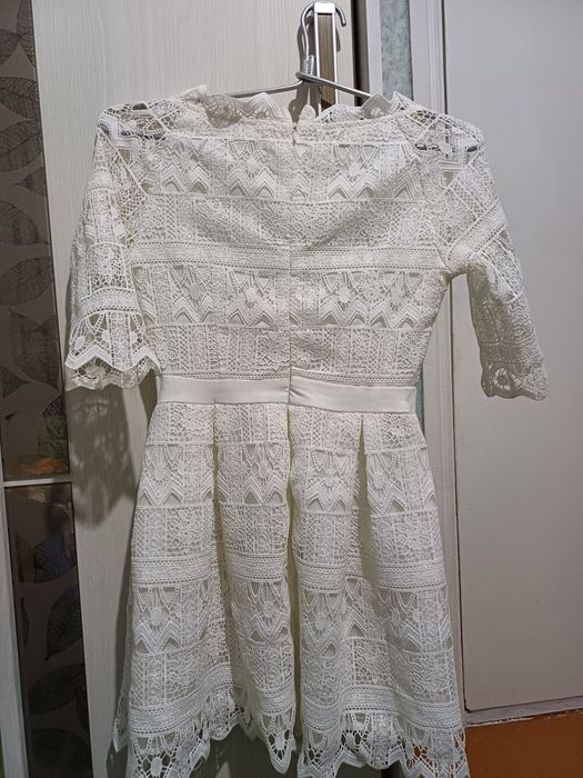 Продам белоснежный кружева