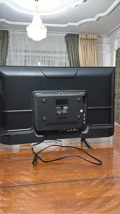 Абсолютно новый телевизор