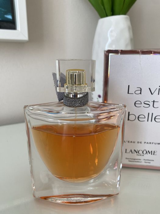 Парфюм La Vie est belle
