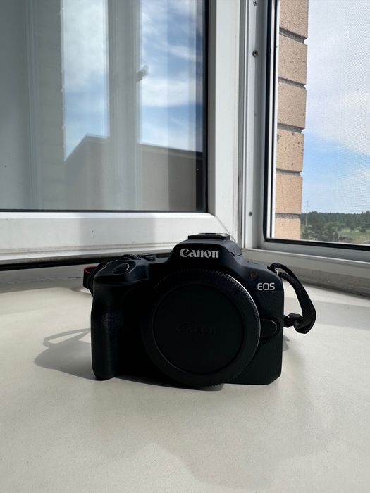 Фотоаппарат Canon eos r 50