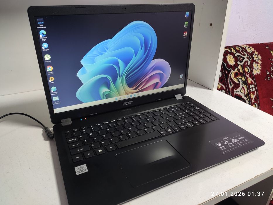 Acer Aspire 3 / Core i3 1005G1/8GB-DDR4/256GB Nvme/Батарейка 2 часа