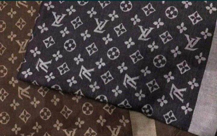 Esarfe cu doua fețe,diverse nuanțe, saculet, etichetă