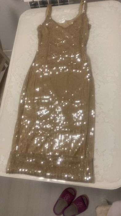 Стильные платья на стройную девушку