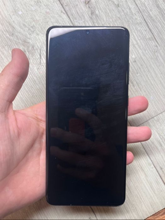 Самсунг S20 ультра