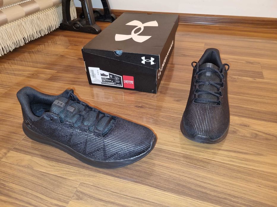 Adidasi Under Armour