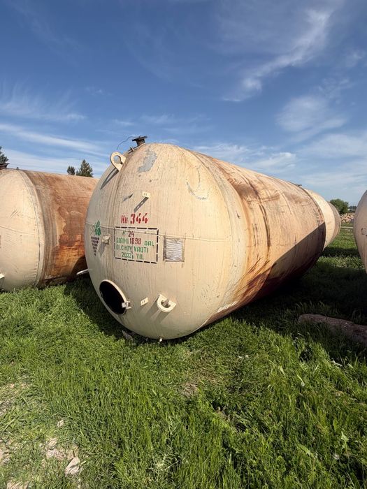 Ёмкость бочка Эмал сотилади 20 кубалик