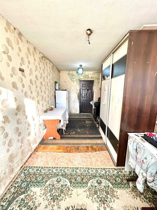 Продаётся 1 комн в общежитие