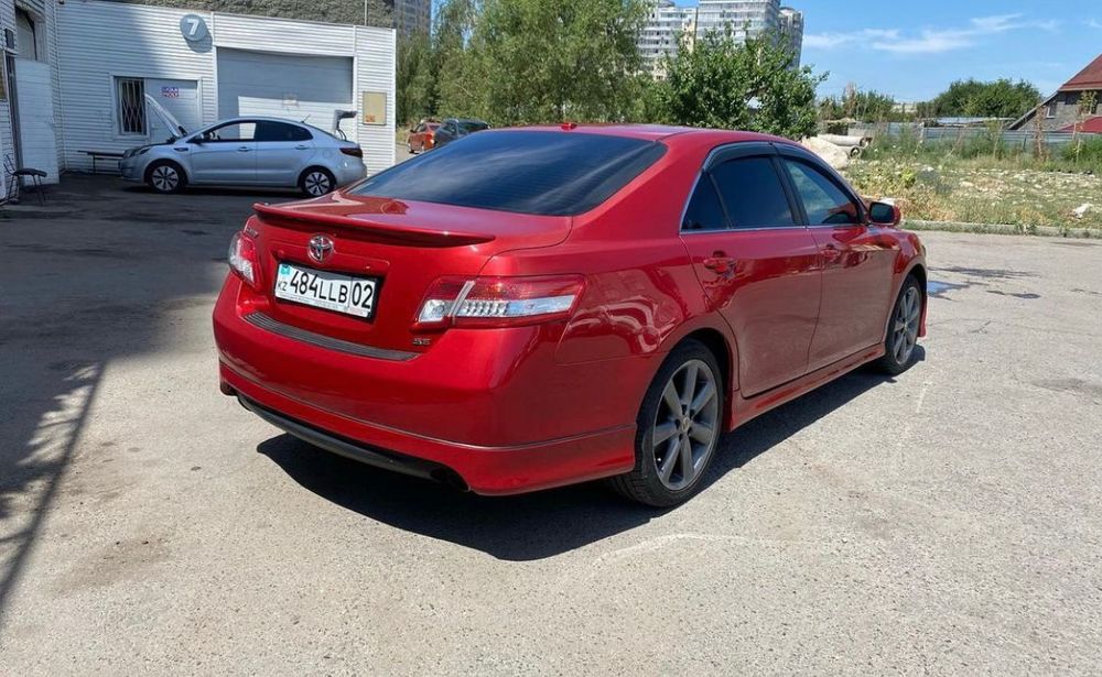 Тойота Камри 40/45 обвес Накладки пороги прочные хорошие