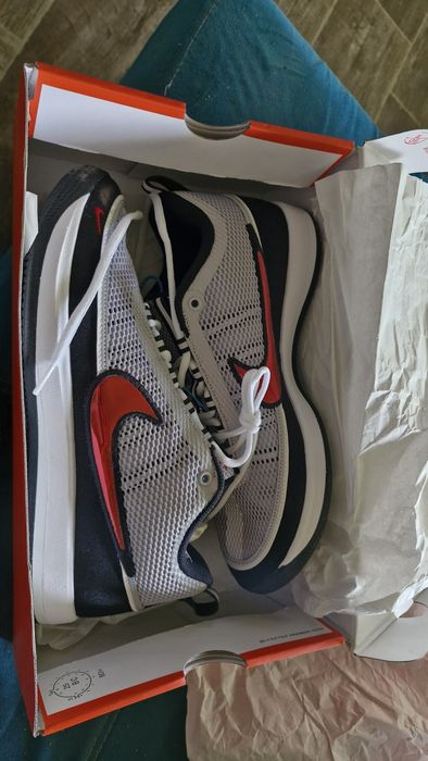 Кросовки баскетбольные Nike Book 2
