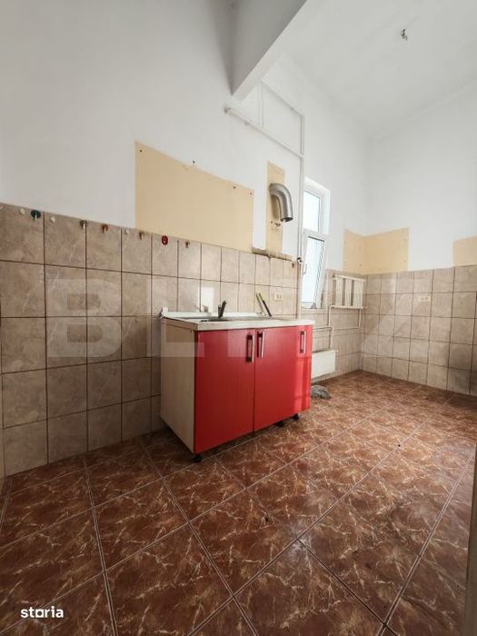 Cladire istorica, 175mp-5 camere, etaj 1, terasa si balcon, zona Iosef