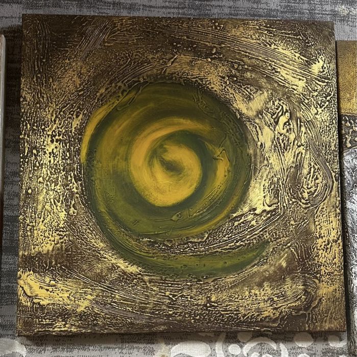 Картины , новые.