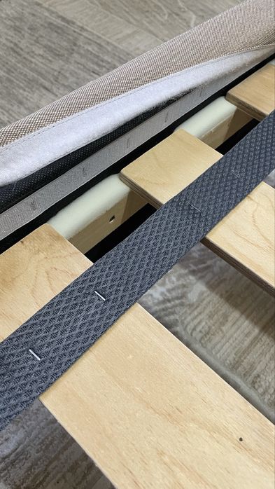 Кровать двуспальная