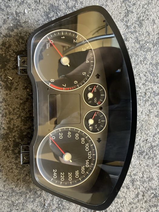 Reparatii ceasuri ford