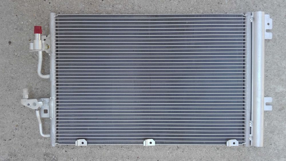 radiator aer conditionat Opel Astra H 200 lei