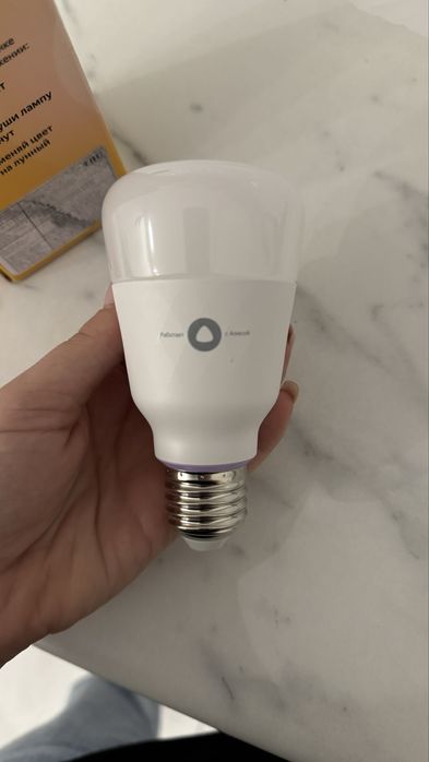 Продам яндекс лампочки