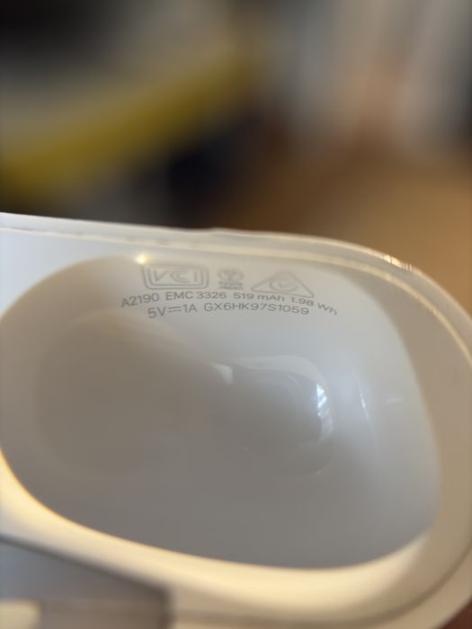 AirPods Pro originale – cu bon – stare foarte bună