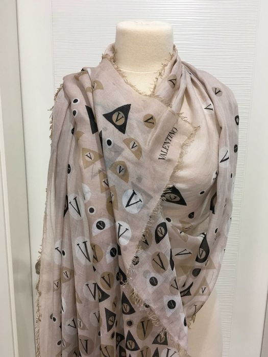 VALENTINO шал коприна