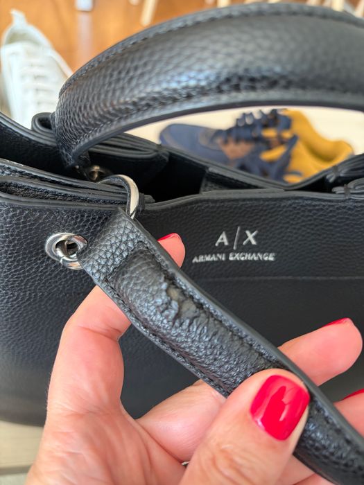 Черна чанта Armani Exchange