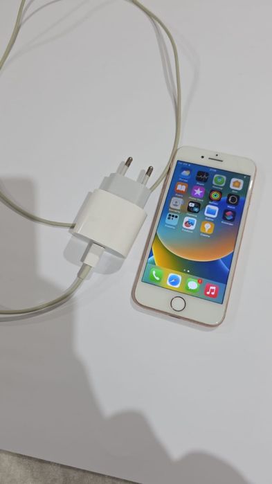 Айфон 8 срочно!!