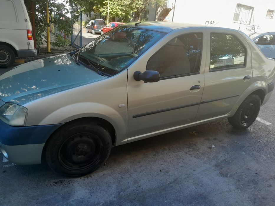 Autoturism Dacia Logan