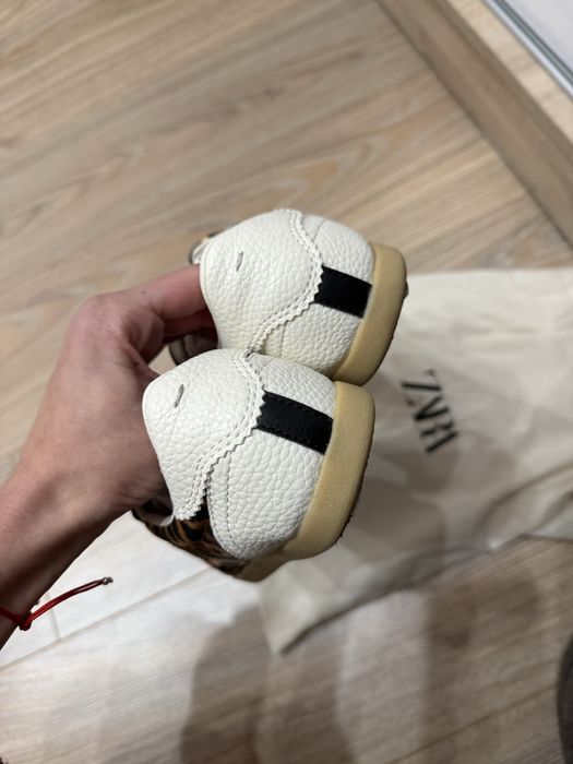 Дамски кецове Zara