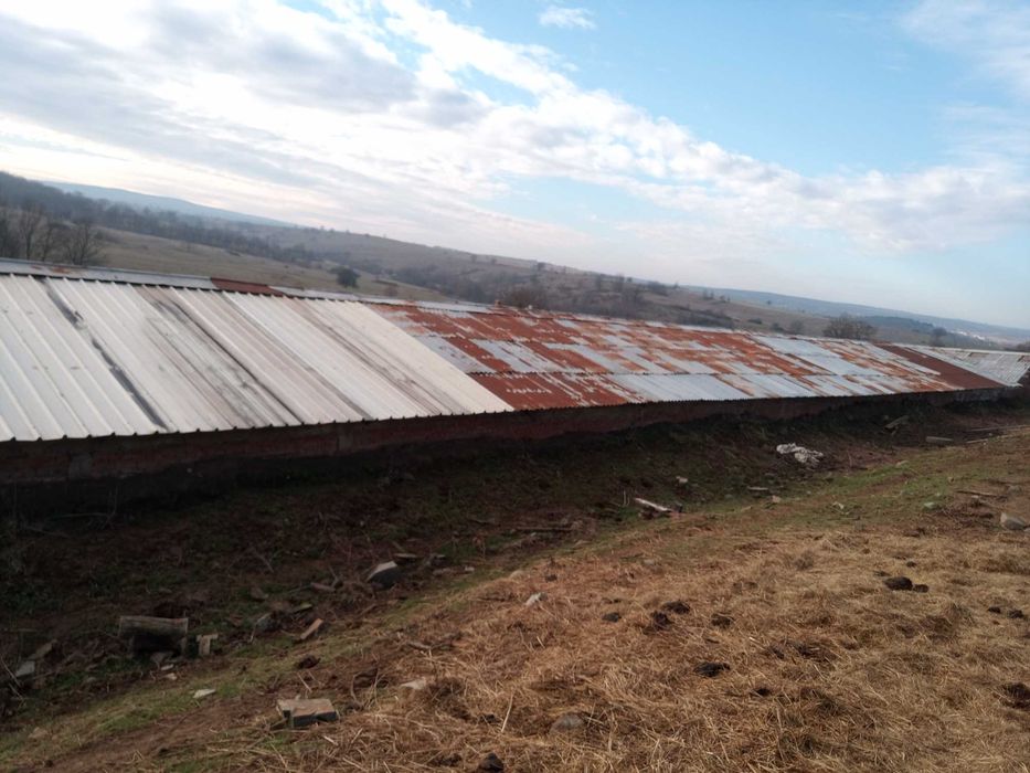 Продава се Промишлена сграда в с. Момина църква, Област Бургас - 41000 кв.м за 49 €/кв.м - Снимка #2