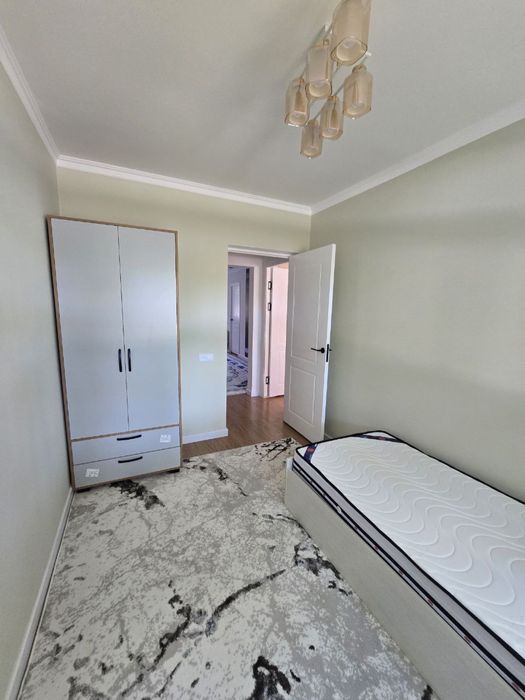 Сдаётся койко-место для девушек.