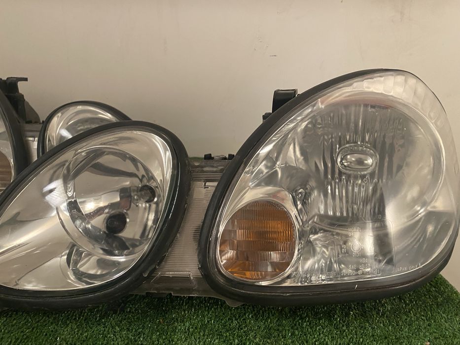 Фары на лексус и тойоту