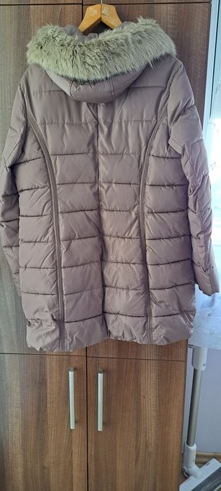 Топло зимно яке малко използвано