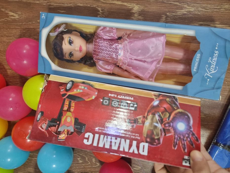 Цена за все Набор для детей Палатка  Кукла Каталка 20 шт шарики и друг