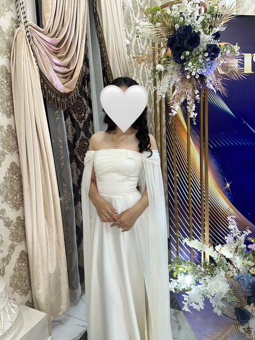 Платье бальное в отличном состоянии