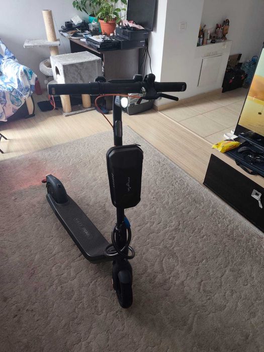 Trotineta electrica Ninebot KickScooter E2 PRO