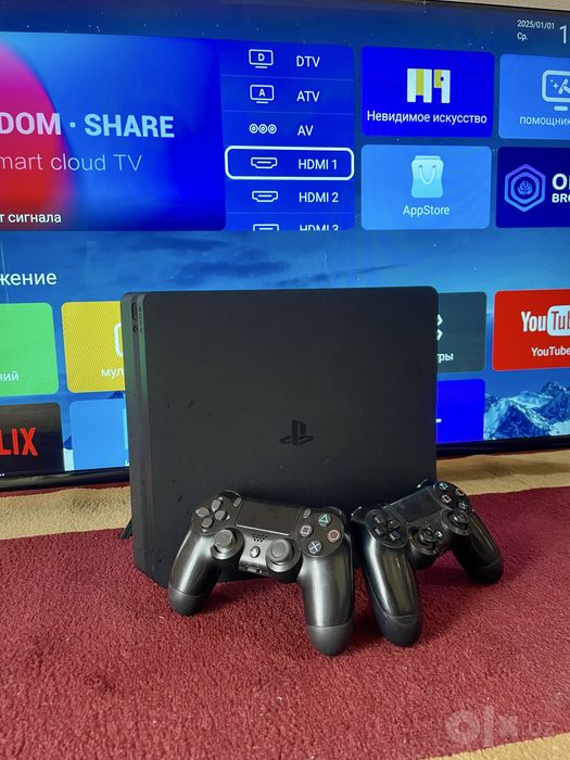 PlayStation4 Slim