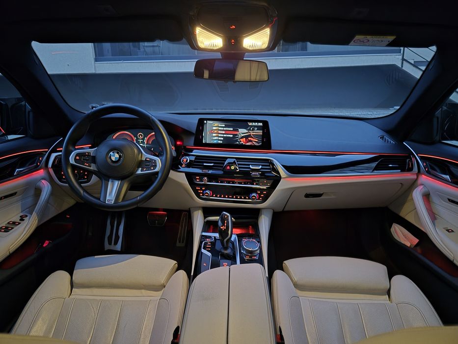 Vând BMW G30 M Pachet