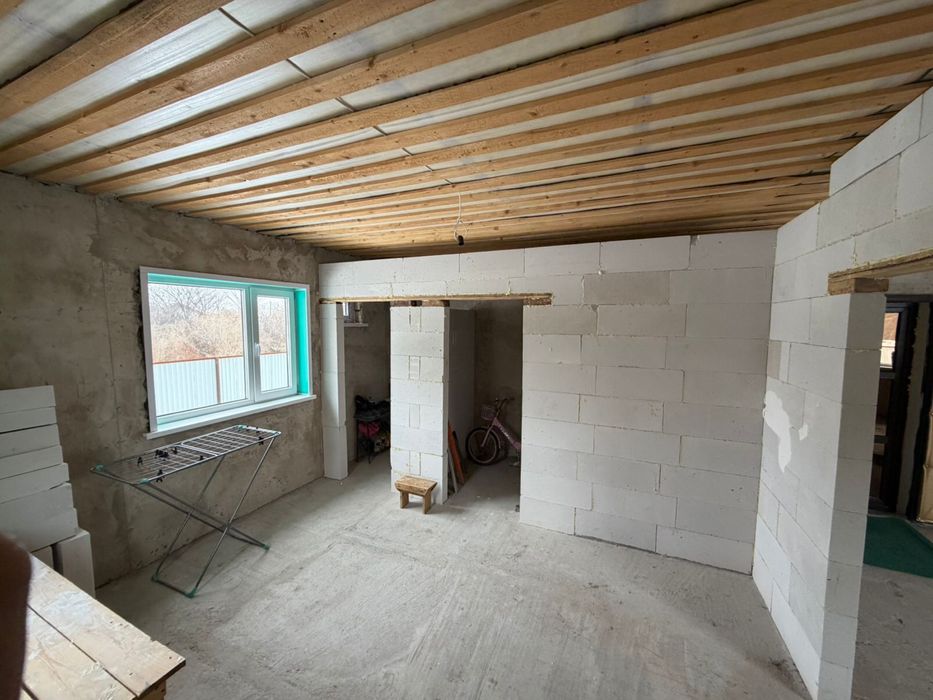 Окна, балконы, откосы, перегородки и тп