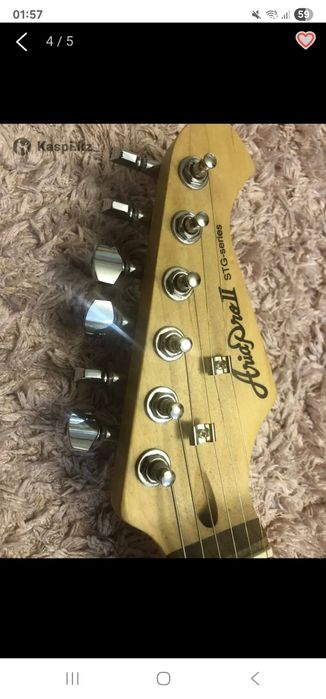 электрогитара с установкой-усилителем