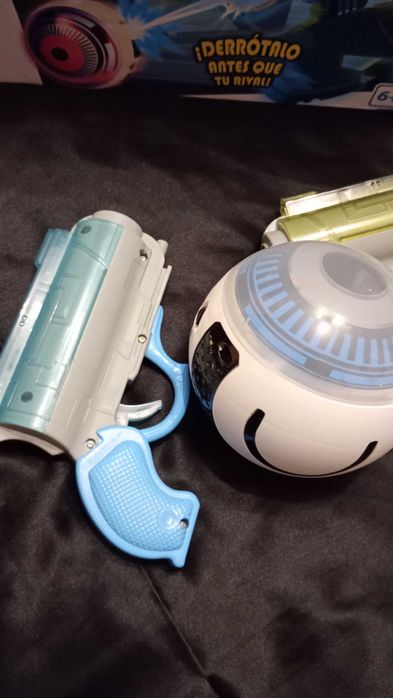 Игра извънземно око