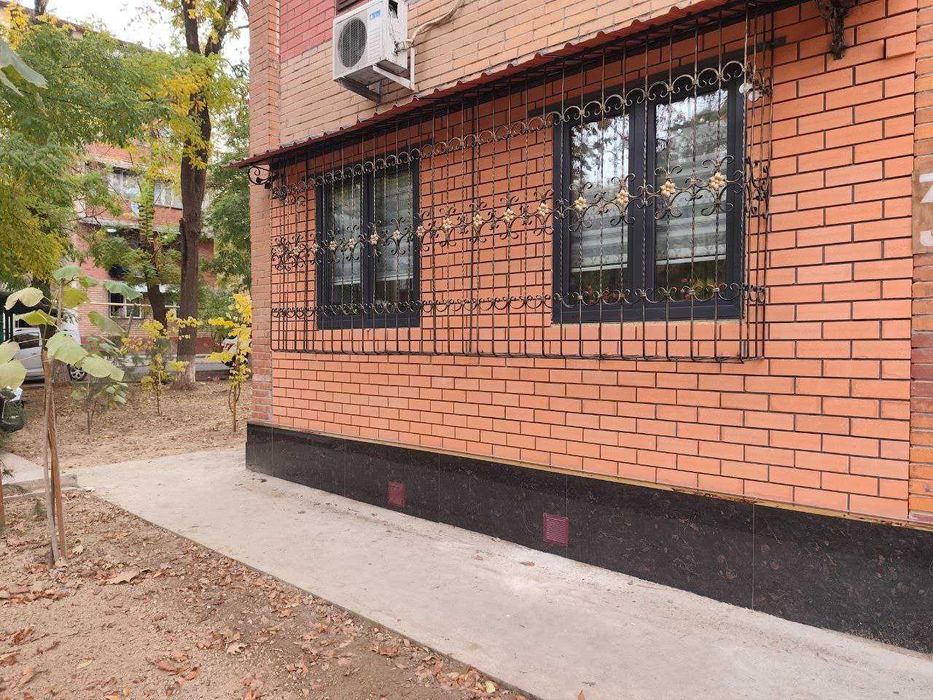 Продам 1в2 1 этаж Чиланзар 24