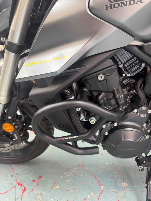 Honda CB750 Hornet 2023 -GARANTIE-