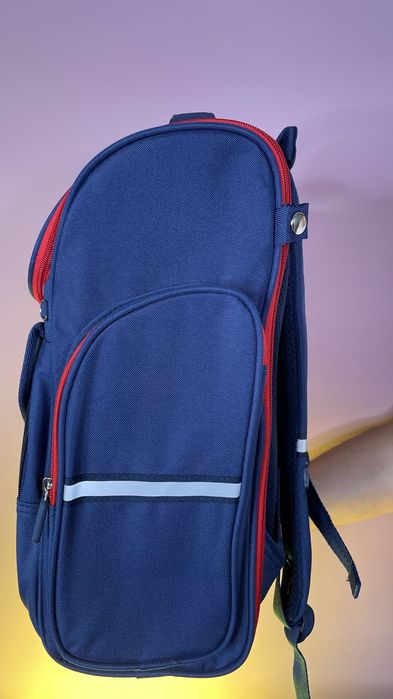 Школьный рюкзак