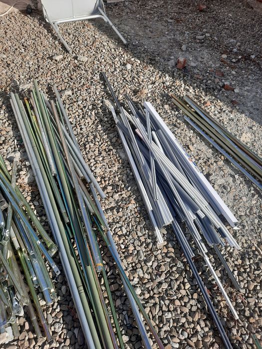 Vând bete cort pentru rulotă