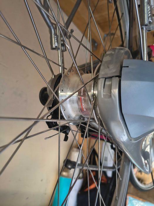 Bicicleta din aluminiu