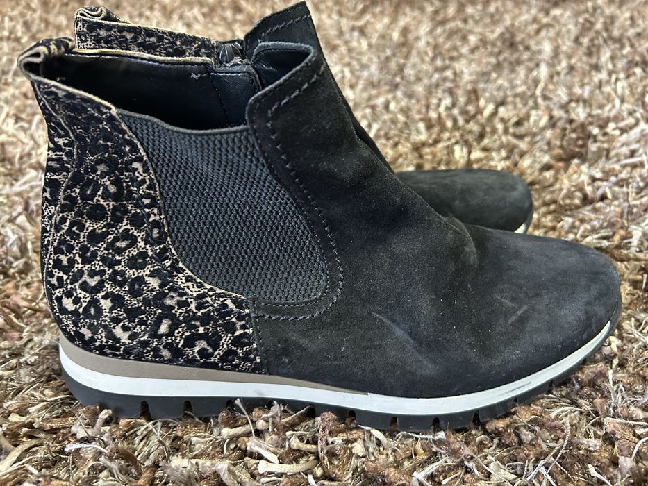 Ghete de damă Gabor, Model Chelsea