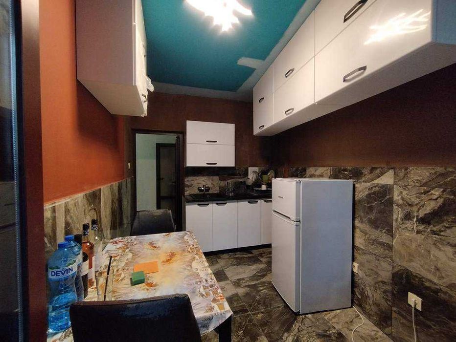 продавам 3-стаен апартамент в кв Изгрев