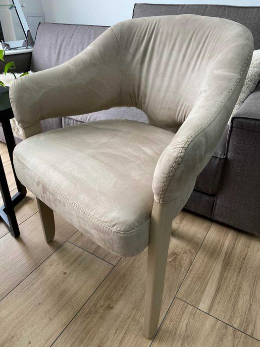 Столове 2 бр.,  кадифе, мострени