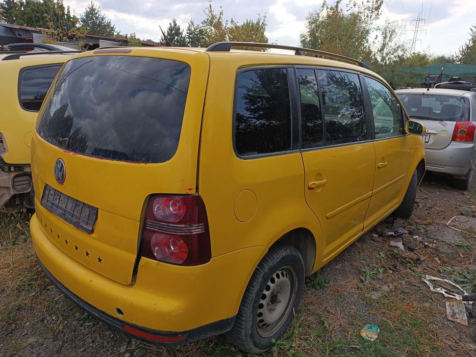 VW тоуран 2.0 бензин/метан
