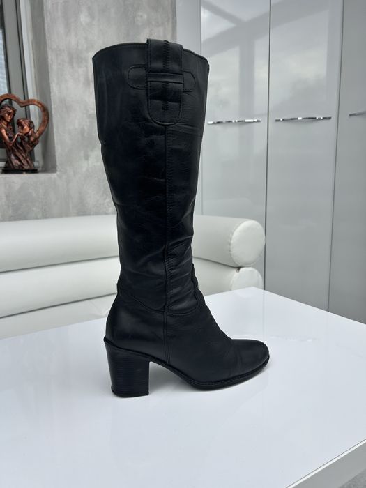 Боти, чизми, ботуши, обуки